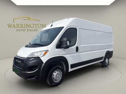 Used 2023 RAM ProMaster 3500 FWD image 3