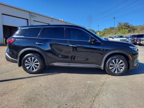 Used 2025 INFINITI QX60 Pure image 2