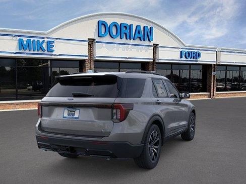 New 2026 Ford Explorer ST-Line AWD/4WD image 8