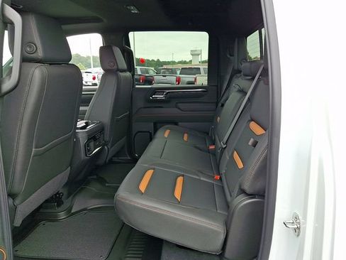 New 2026 GMC Sierra 2500 AT4 AWD/4WD image 7
