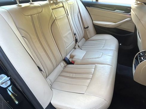 Used 2019 BMW 530i xDrive w/ Convenience Package image 24