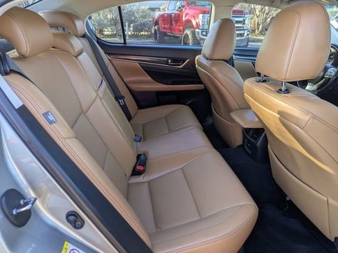 Used 2016 Lexus GS 200t image 33