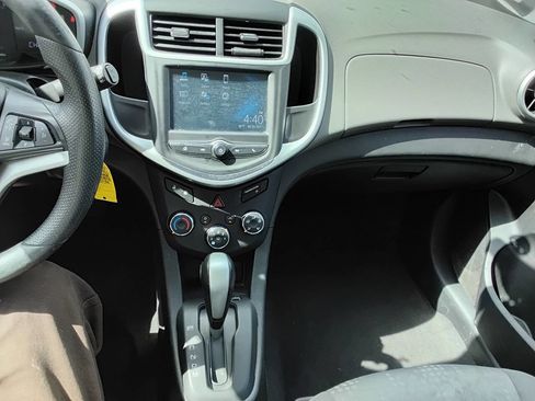 Used 2017 Chevrolet Sonic LT image 13