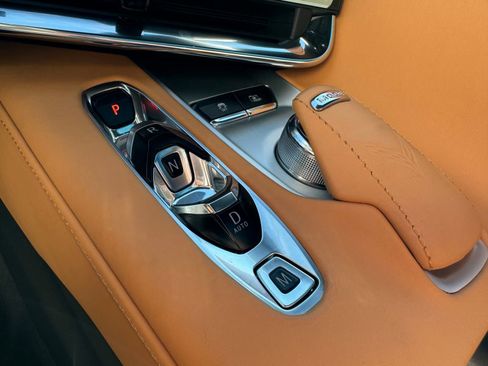 Used 2020 Chevrolet Corvette Stingray Premium Cpe w/ 3LT Preferred Equipment Group image 11