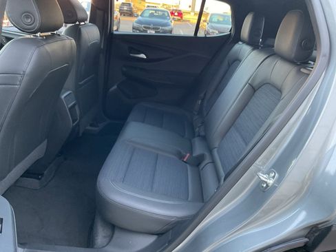 Used 2025 Buick Envista Preferred image 15