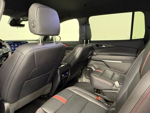 Used 2026 Chevrolet Traverse RS w/ LPO, Floor Liner Package image 44