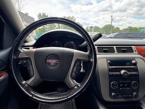 Used 2013 GMC Yukon SLT AWD/4WD image 17