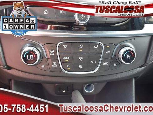 Used 2023 Chevrolet Traverse LT FWD image 37
