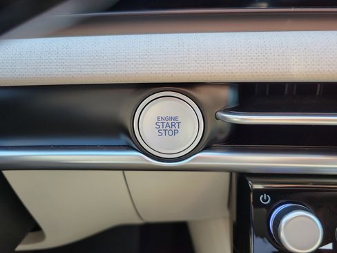 Used 2025 Hyundai Tucson SEL image 33