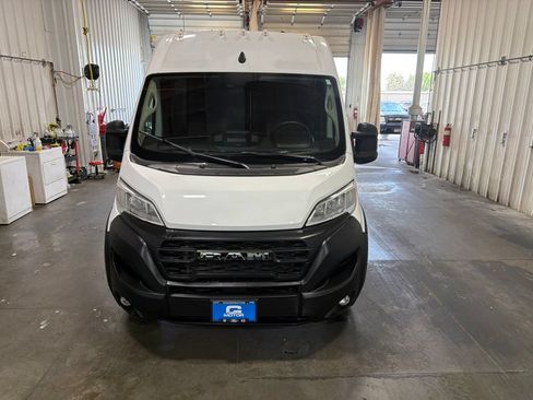 Used 2025 RAM ProMaster 3500 w/ Convenience Group FWD image 3