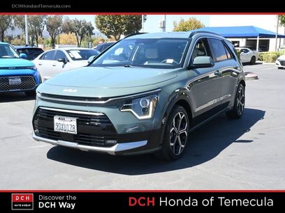 Used 2023 Kia Niro EX Touring