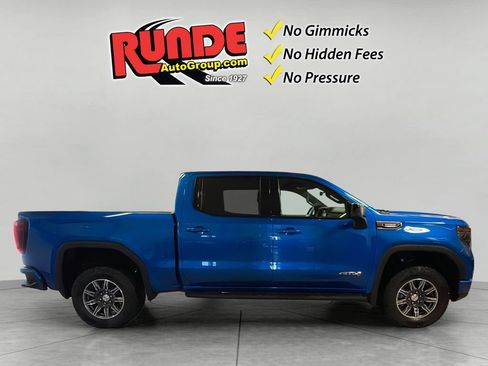 Used 2024 GMC Sierra 1500 AT4 w/ Technology Package AWD/4WD image 7