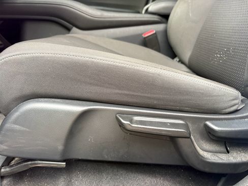 Used 2019 Honda HR-V EX image 13