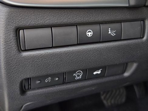 New 2026 Nissan Rogue Platinum image 19