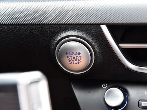 Used 2025 Hyundai Sonata SEL FWD image 17