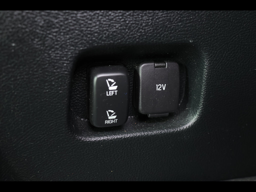 Used 2019 Ford Edge ST w/ Equipment Group 401A AWD/4WD image 23