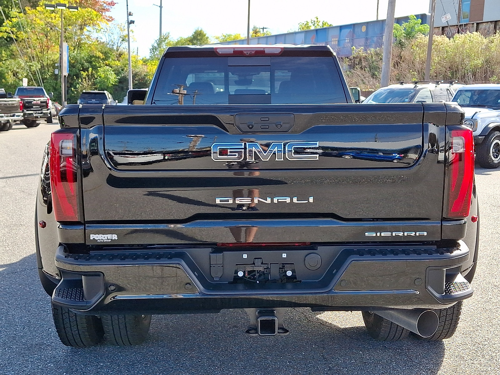 Certified 2026 GMC Sierra 3500 Denali Ultimate AWD/4WD image 5