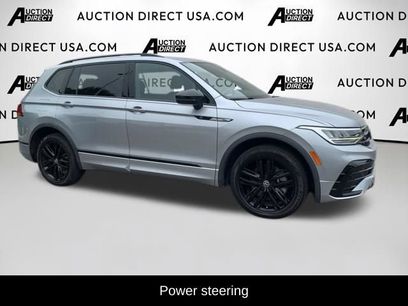Used 2022 Volkswagen Tiguan SE R-Line