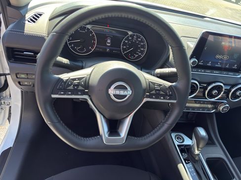 Certified 2025 Nissan Sentra SV w/ All-Weather Package FWD image 15