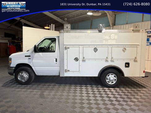 Used 2015 Ford E-350 and Econoline 350 Super Duty image 8