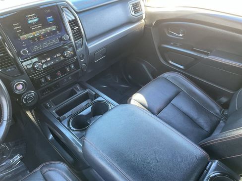 Used 2024 Nissan Titan PRO-4X w/ Pro-4x Convenience Package image 23