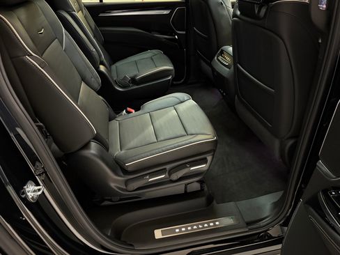 New 2025 Cadillac Escalade ESV Premium Luxury w/ Touring Package image 58