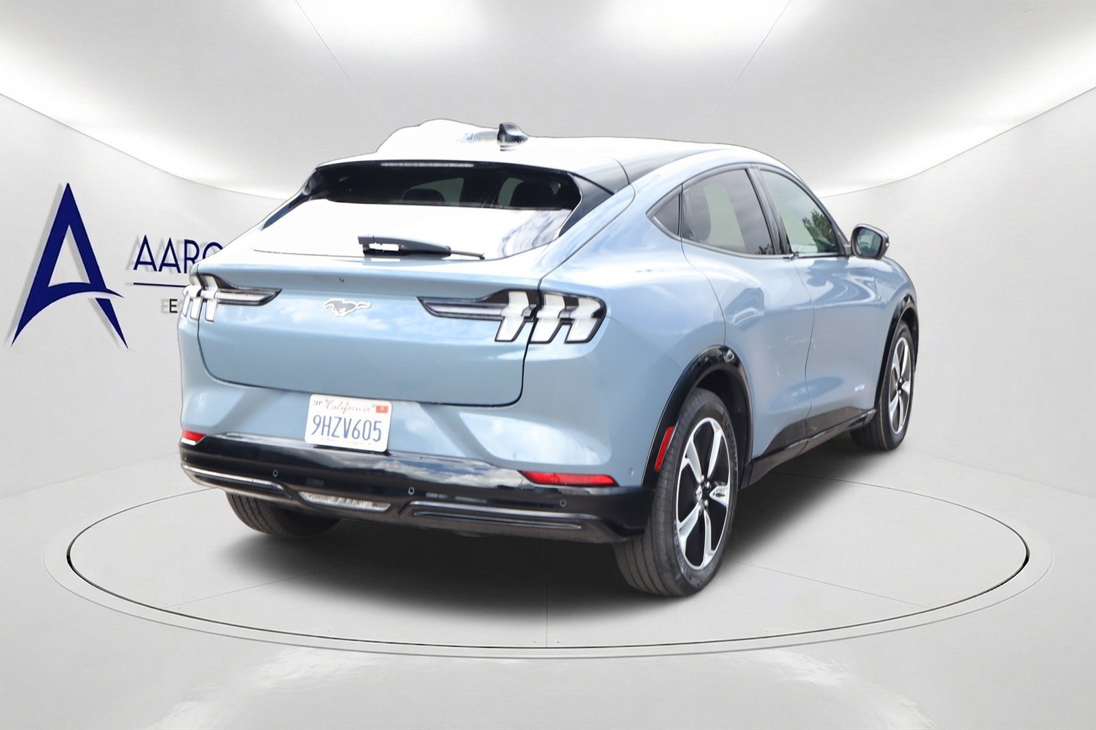 Used 2023 Ford Mustang Mach-E Premium RWD image 4