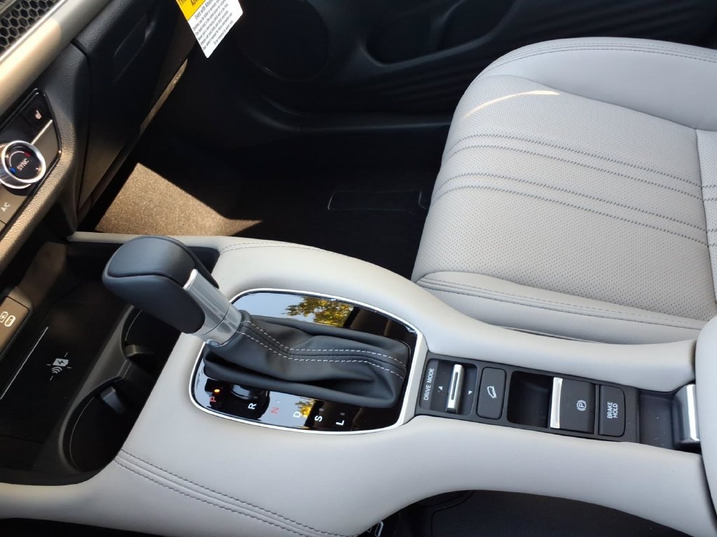 New 2027 Honda HR-V EX-L image 14