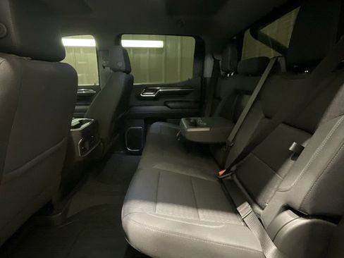 Used 2023 GMC Sierra 1500 Elevation image 11