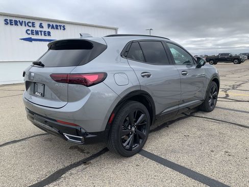 Certified 2025 Buick Envision Sport Touring image 3