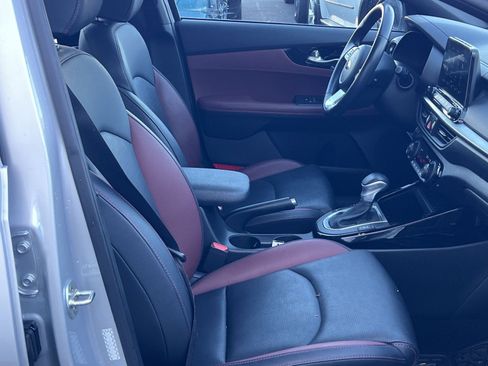 Used 2020 Kia Forte EX w/ EX Special Edition image 27