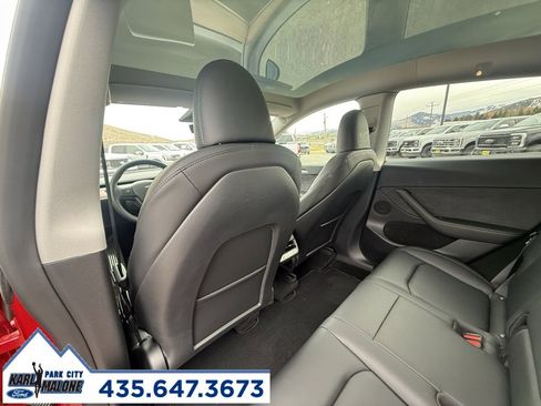 Used 2023 Tesla Model Y Performance image 9