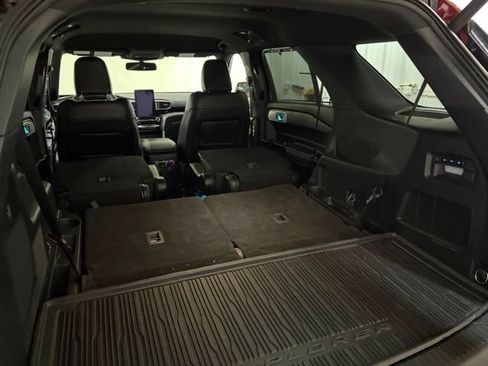 Used 2022 Ford Explorer ST w/ Equipment Group 401A AWD/4WD image 19