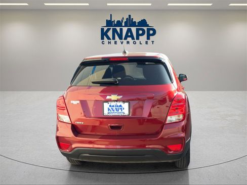 Used 2021 Chevrolet Trax LS w/ Tint and Cruise Package image 3