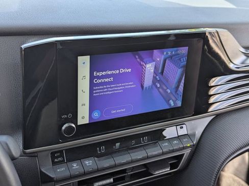 Used 2025 Toyota Camry SE image 26