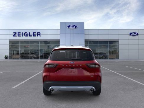 New 2025 Ford Escape SE FWD image 5