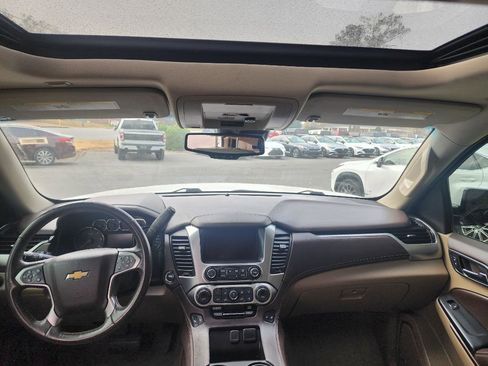 Used 2016 Chevrolet Tahoe LT image 14