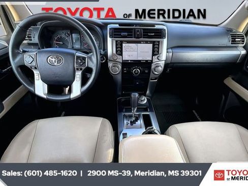 Used 2020 Toyota 4Runner SR5 Premium image 13