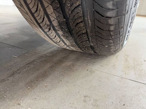 Used 2013 BMW 528i xDrive Sedan image 6