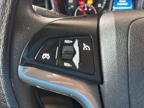 Used 2015 Chevrolet Malibu LS FWD image 14