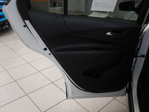 Used 2021 Chevrolet Equinox LT AWD/4WD image 20