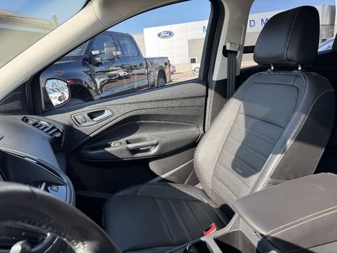 Used 2017 Ford Escape Titanium w/ Equipment Group 301A AWD/4WD image 24