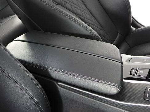 Used 2023 BMW 530i w/ M Sport Package image 16