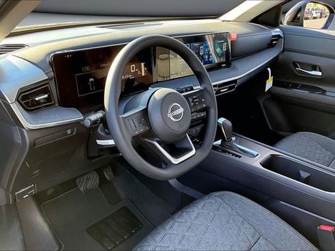 New 2026 Nissan Kicks SV FWD image 7