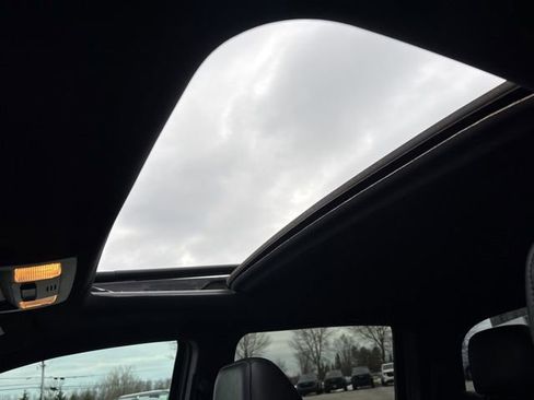 Used 2023 Toyota Tacoma Limited image 28