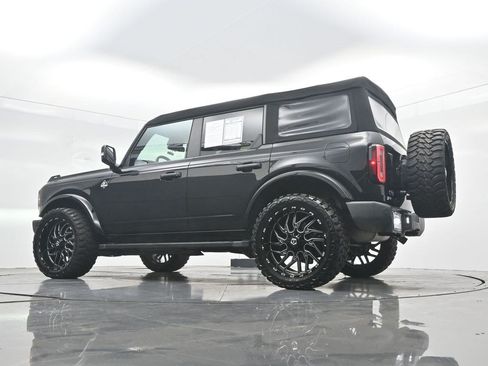Used 2024 Ford Bronco Outer Banks AWD/4WD image 79