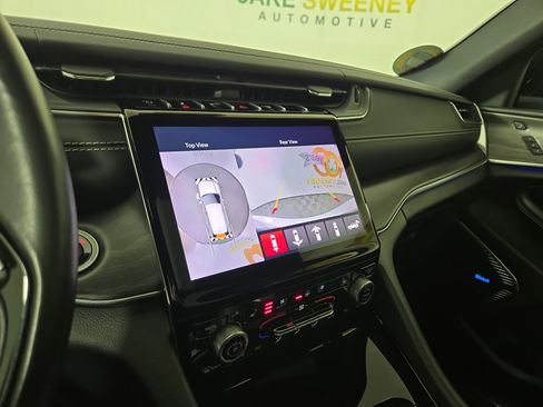 Used 2022 Jeep Grand Cherokee L Overland w/ Advanced Protech Group III image 22