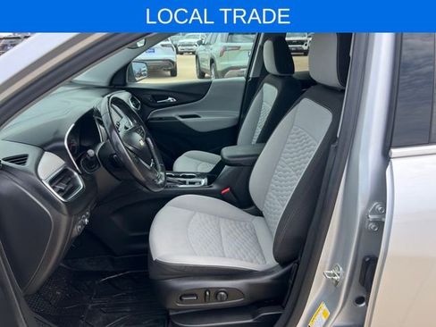 Used 2020 Chevrolet Equinox LT image 12