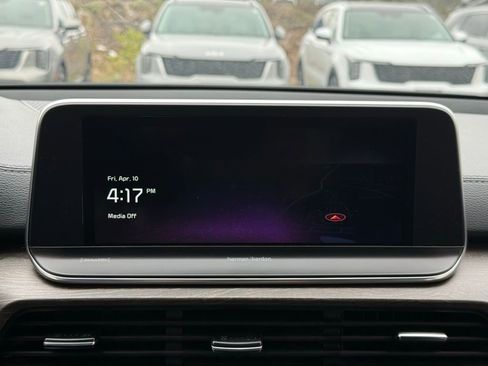 Certified 2022 Kia Telluride SX w/ SX Prestige Package image 36