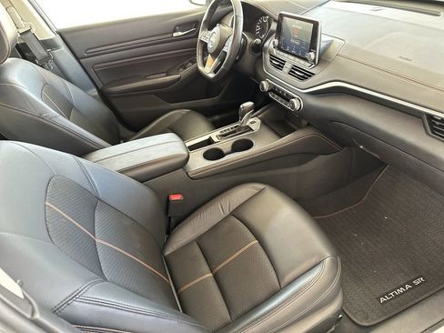 Used 2022 Nissan Altima 2.5 SR image 35